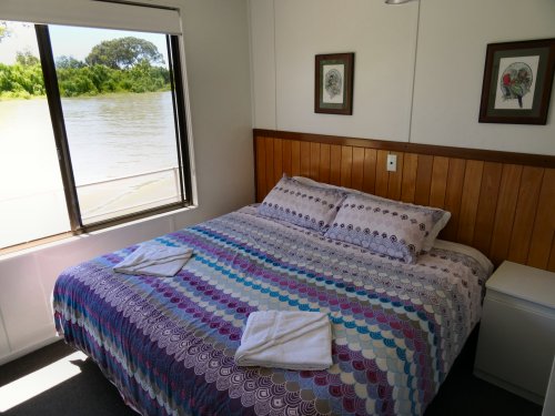 Galaxy Houseboat Murray Bridge Murray River South Australia